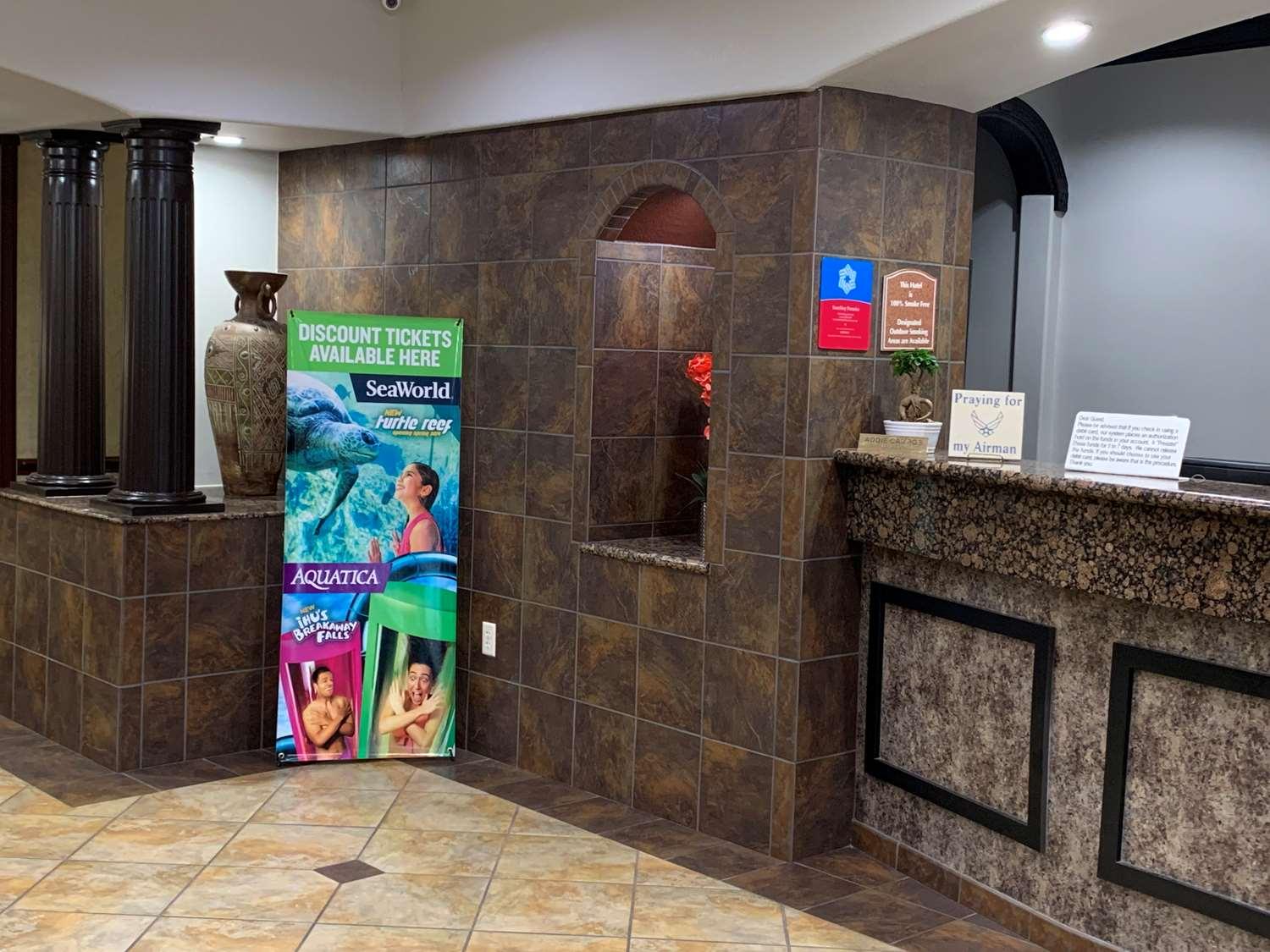 Surestay Plus Hotel By Best Western Near Seaworld San Antonio Exteriör bild