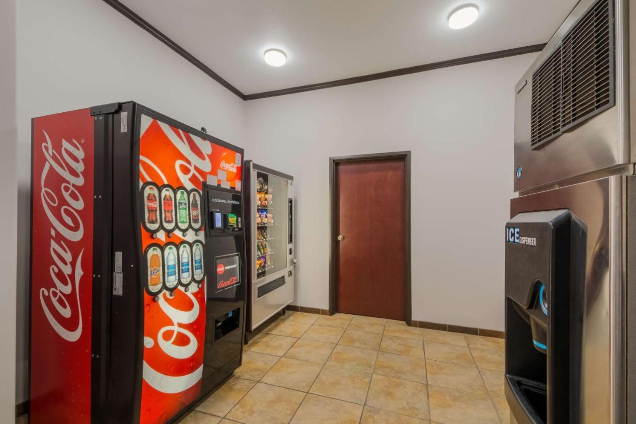 Surestay Plus Hotel By Best Western Near Seaworld San Antonio Exteriör bild