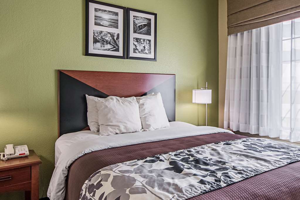 Surestay Plus Hotel By Best Western Near Seaworld San Antonio Rum bild